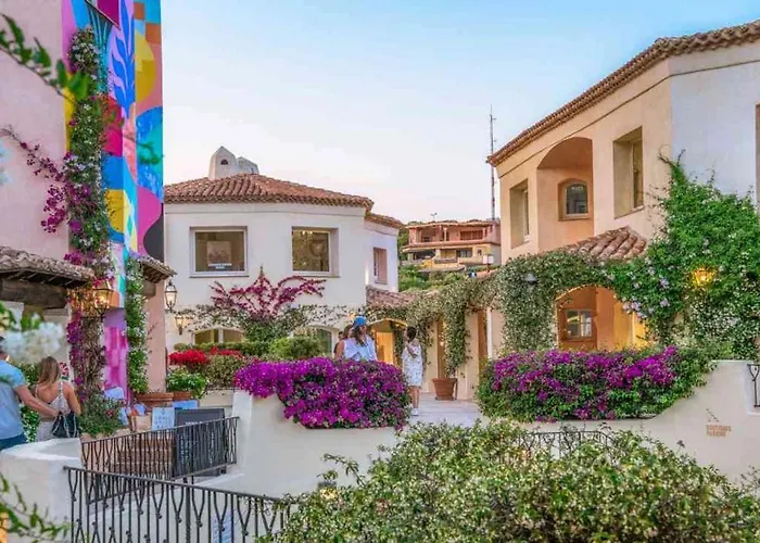 Yacht Terrace - Exclusive Waterfront View Center - By Coral Porto Cervo