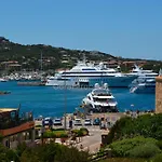 Yacht Terrace - Exclusive Waterfront View Center - By Coral * Porto Cervo