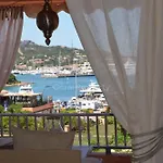 Yacht Terrace - Exclusive Waterfront View Center - By Coral Appartement Porto Cervo