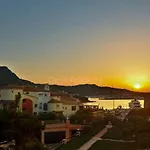 Appartement Yacht Terrace - Exclusive Waterfront View Center - By Coral *