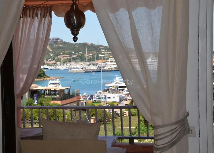 Yacht Terrace - Exclusive Waterfront View Center - By Coral Apartment Porto Cervo