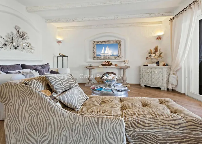 Yacht Terrace - Exclusive Waterfront View Center - By Coral Porto Cervo