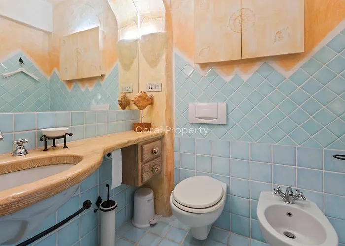 Yacht Terrace - Exclusive Waterfront View