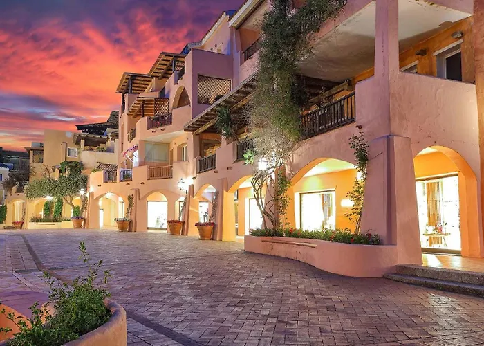 Yacht Terrace - Exclusive Waterfront View Center - By Coral Porto Cervo